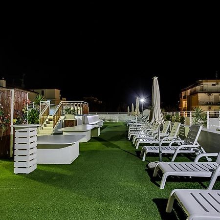 Hotel Anthos Cesenatico Exterior photo